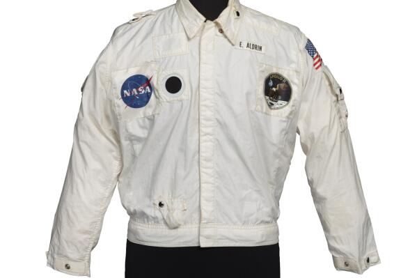 Buzz Aldrin flight to moon jacket sells at auction for 2.8M AP News